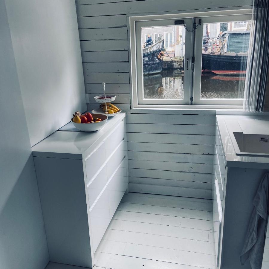 Bed and Breakfast Houseboat Bonnie Amsterdam Exterior foto